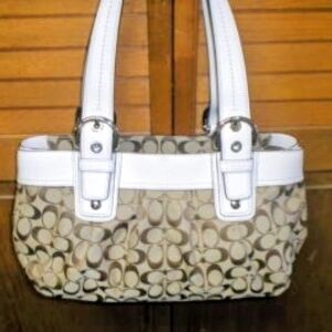 Coach White and Tan Signature Shoulder Bag